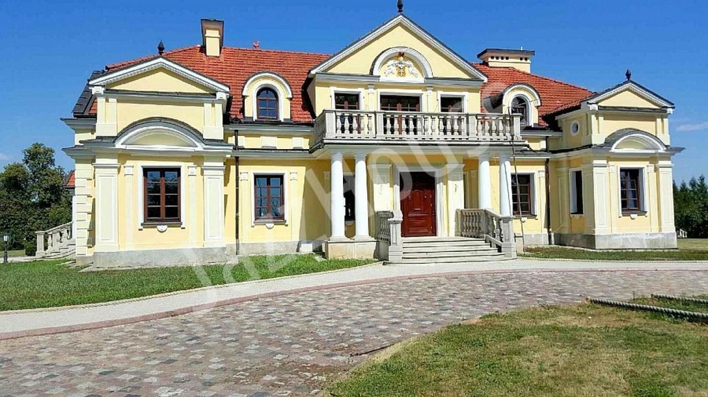 Dom, Czyżew (gm.), 1000 m²