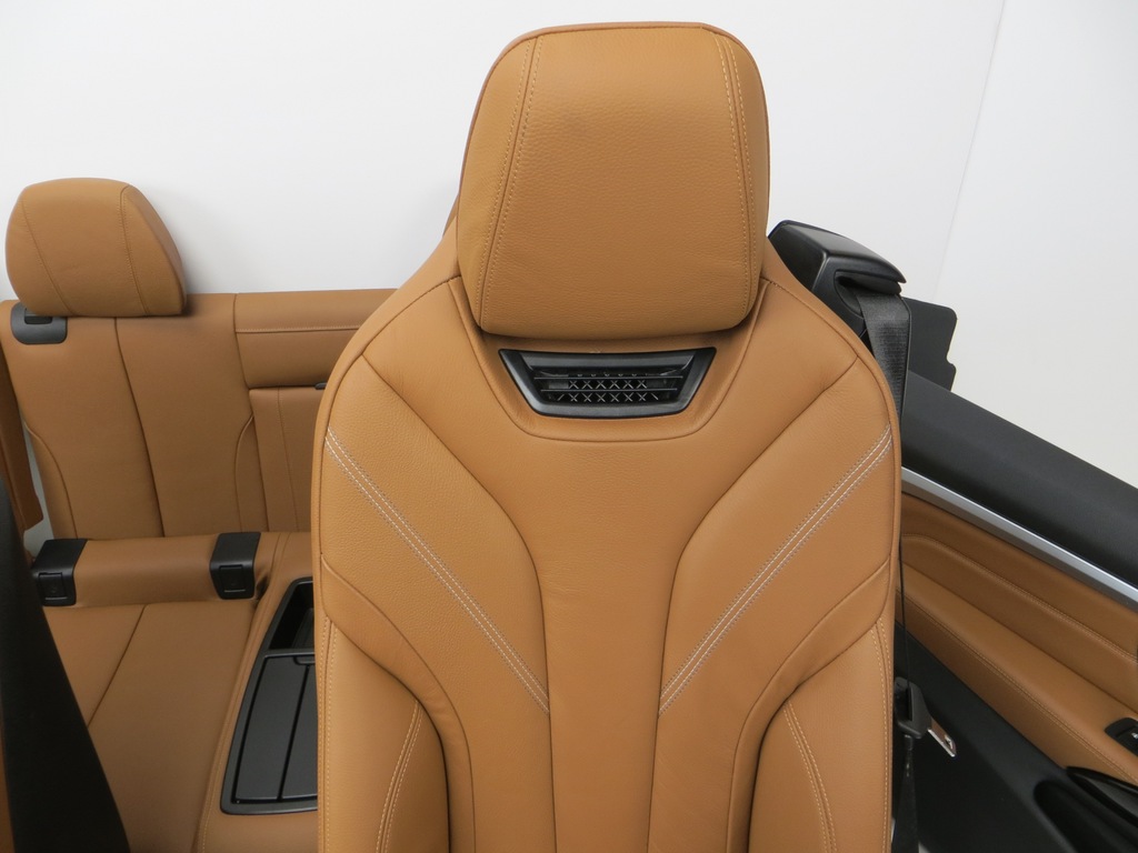 BMW m5 CS сиденья