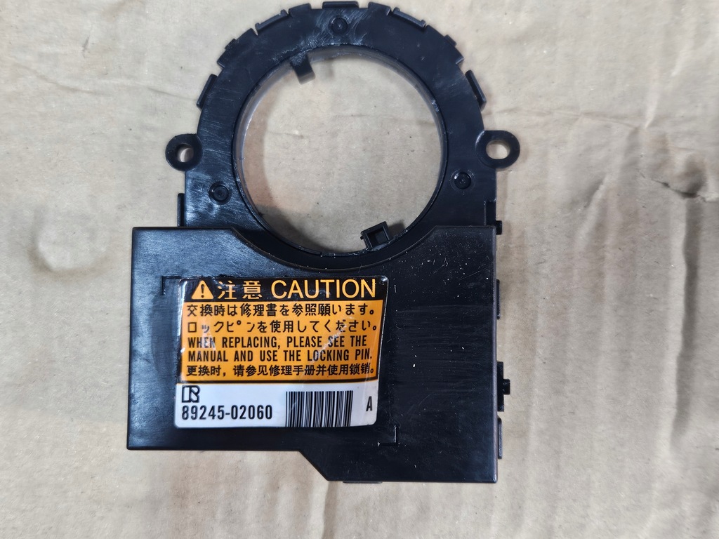 TOYOTA AURIS II 12-17 CZUJNIK KĄTA SKRĘTU 89245-02060