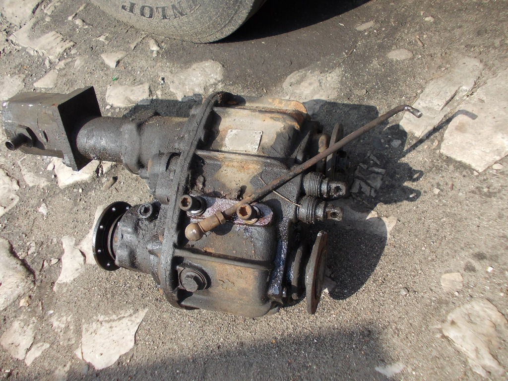reduktor robur zmota uaz gaz nissan sam unimog