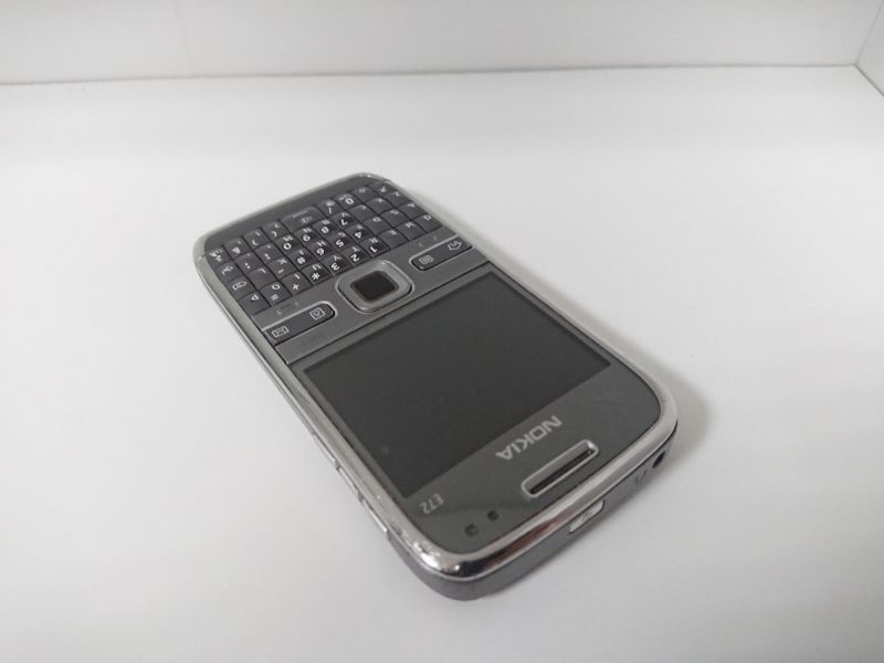 KLASYCZNA NOKIA E72