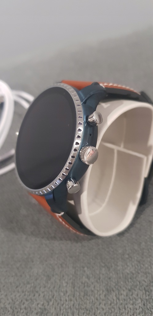 fossil q ftw4016 explorist