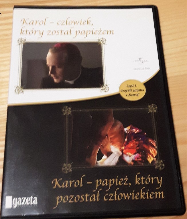 Dwa filmy o JPII "Karol, człowiek który został..."