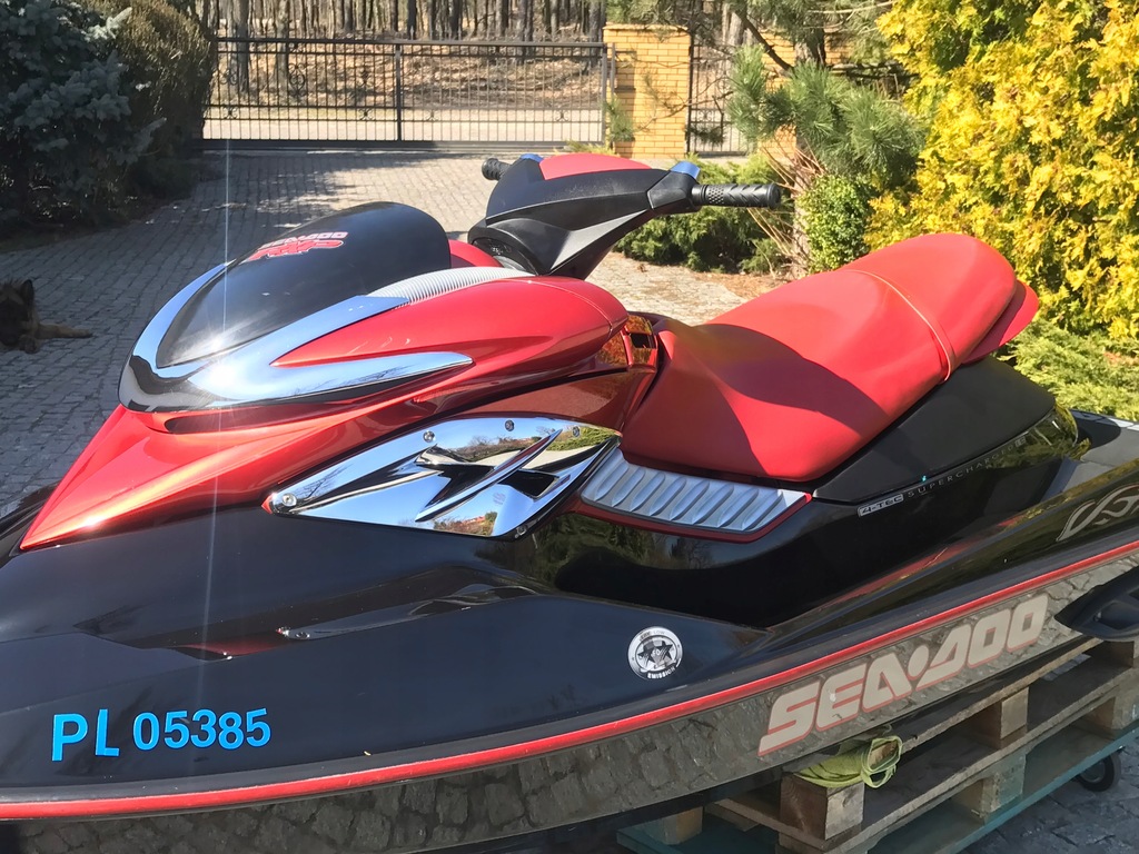 Купить Гидроцикл Sea-Doo RXP 215 л.с.: отзывы, фото, характеристики в интерне-магазине Aredi.ru