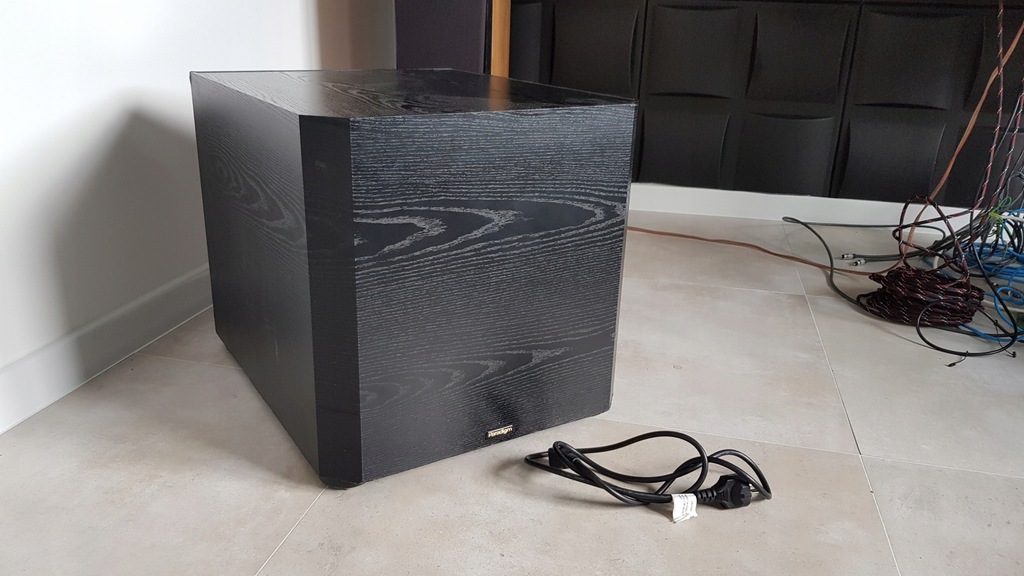 subwoofer aktywny Paradigm PS-1000 750w