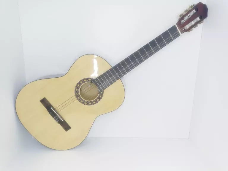 GITARA KLASYCZNA PRESTO