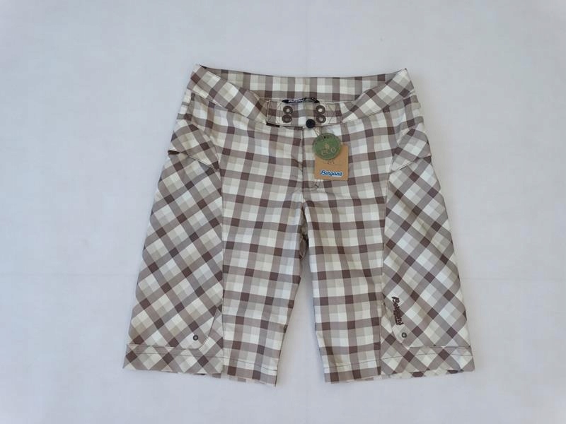 BERGANS_Lista Boy Short_Chłopięce Spodenki_164-170