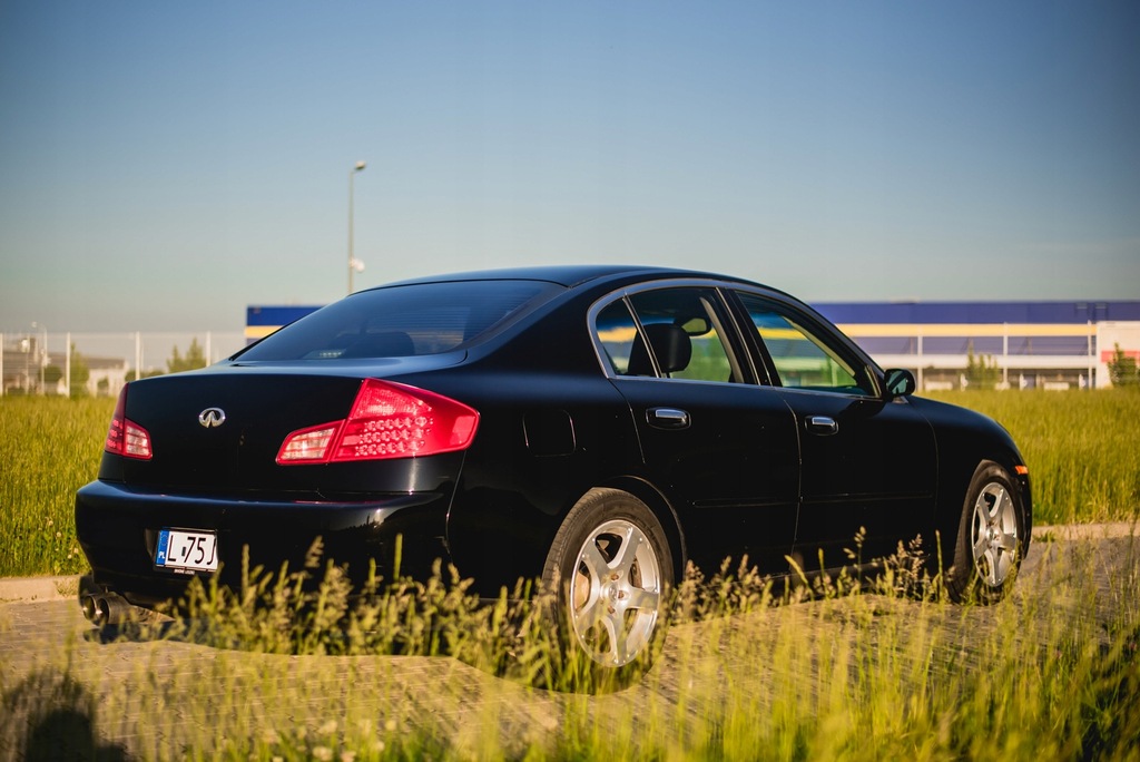 Infiniti G35 3.5 v6 nissan 350z Lexus is200 is300