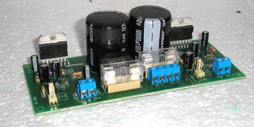 WZMACNIACZ MOCY 150W/8ohm TDA7294 MOSTEK
