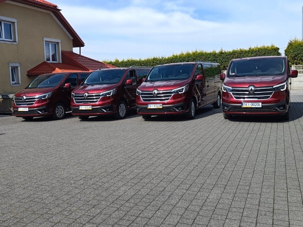 Renault Trafic Ogloszenie dotyczy wynajmu Auta 9-osobowego