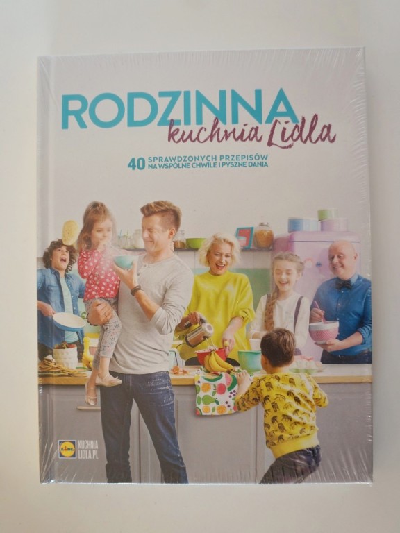 Nowy album "Rodzinna kuchnia Lidla" (w folii)