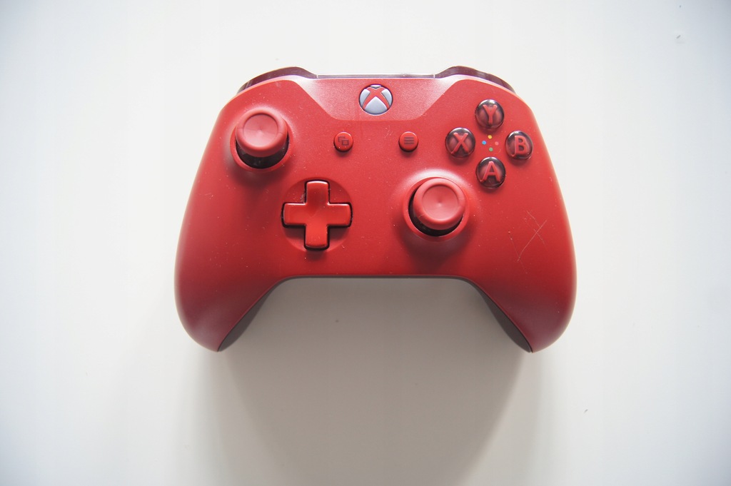 Pad do konsoli Microsoft Xbox One czarny