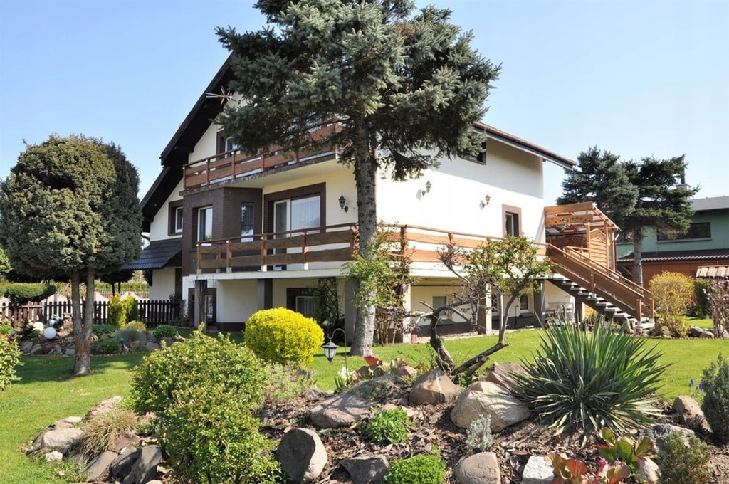 Dom, Jarocin, Jarocin (gm.), 820 m²