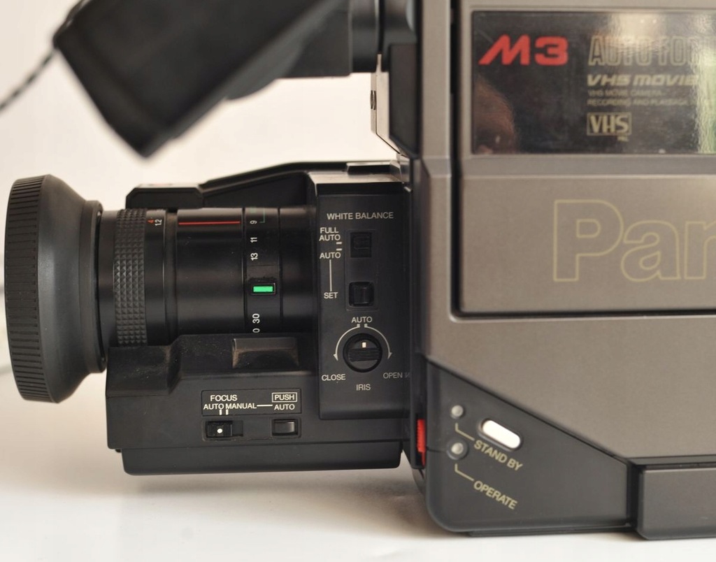 Купить Видеокамера Panasonic Newvicon M3 VHS: отзывы, фото, характеристики в интерне-магазине Aredi.ru