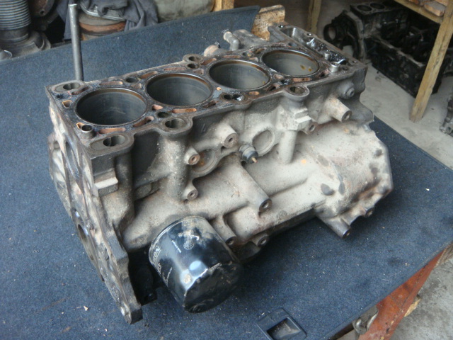 BLOK SILNIKA FORD SIERRA SCORPIO 2.0 8V DOHC N9C