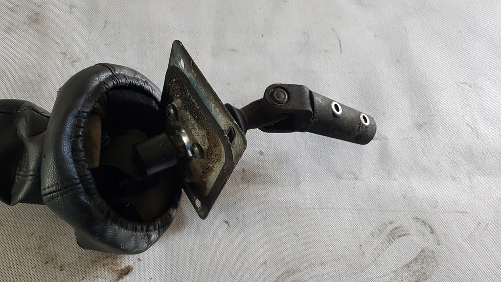 LEWAREK ZMIANY BIEGÓW PRZEGUB DAF XF 105 - 12027916836 - oficjalne ...