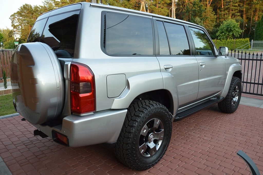 Nissan Patrol GU4 long jak nowy 35100 km!!! jedyny