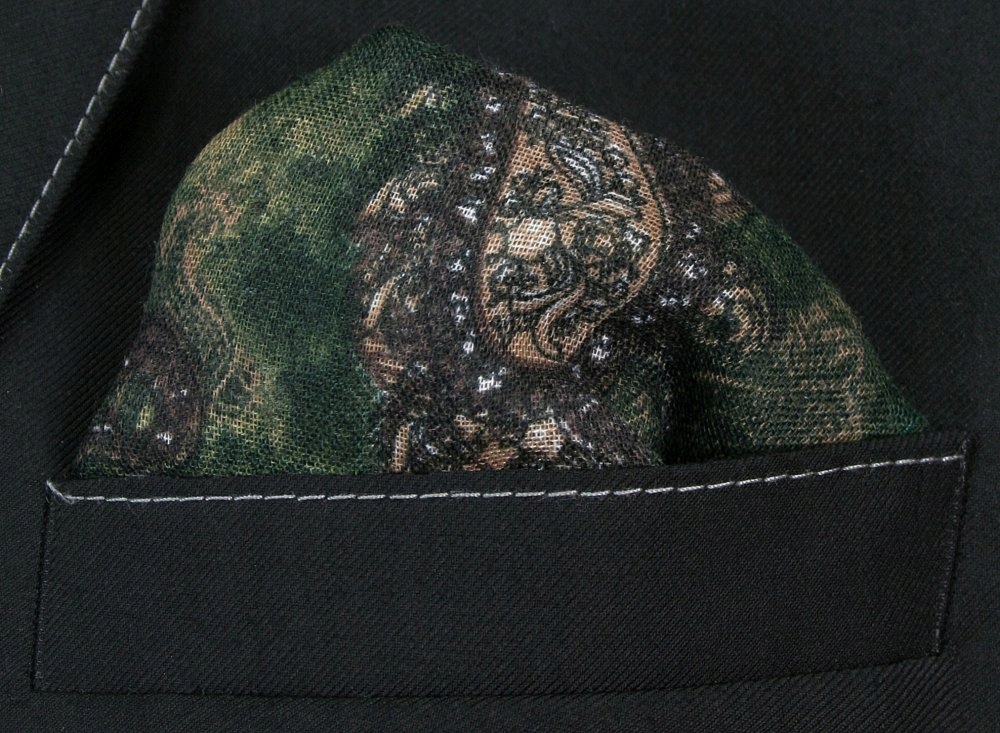 Купить Мужской нагрудный платок коричнево-зеленого цвета Chattier: отзывы, фото, характеристики в интерне-магазине Aredi.ru