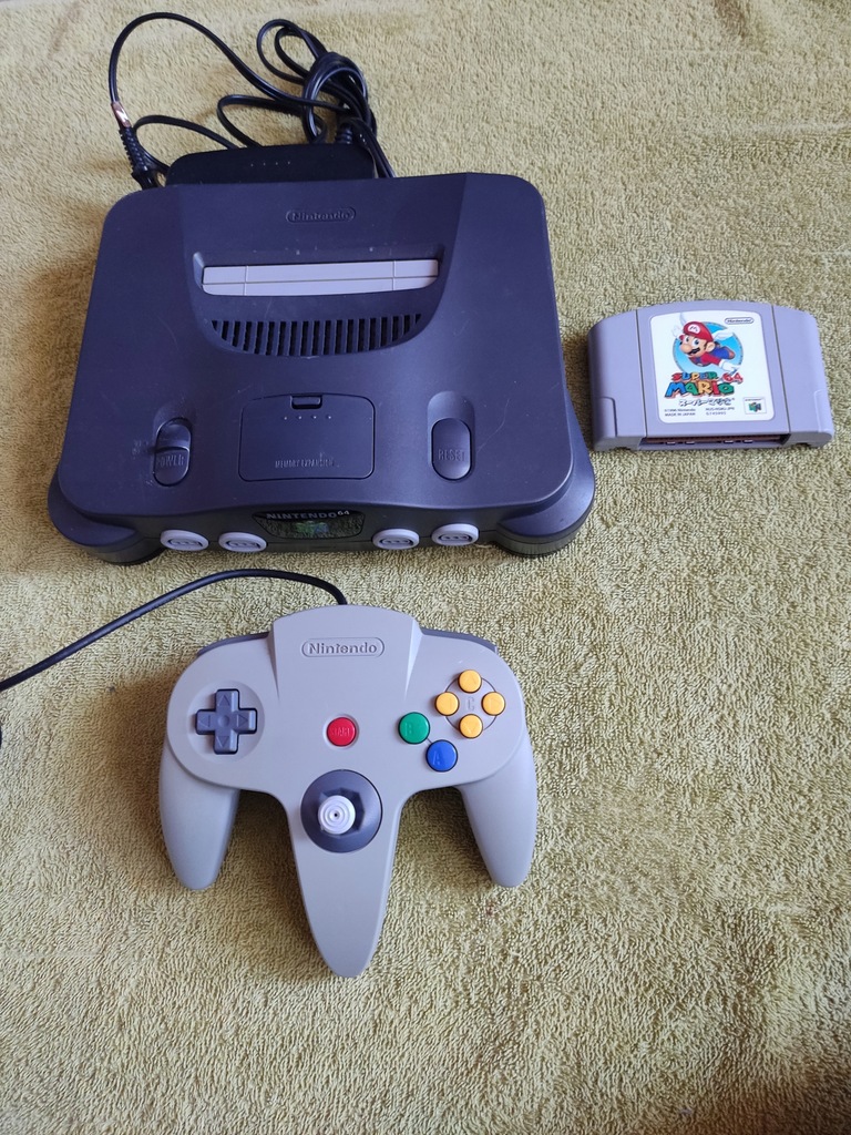 Konsola Nintendo 64+pad+Super Mario 64