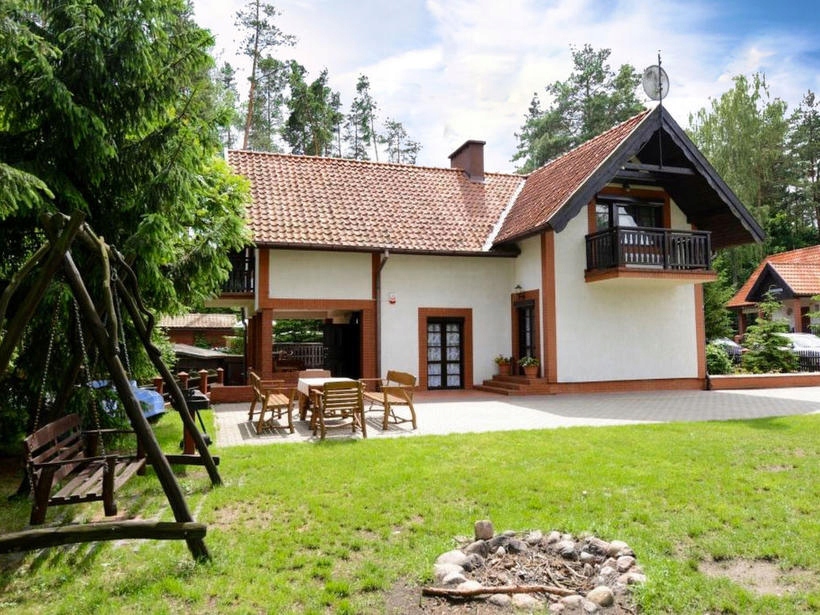 Mazury, dom letniskowy nad jeziorem Mielno
