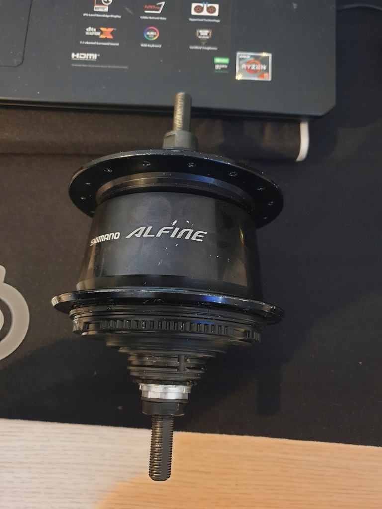 Shimano Alfine SG-S7001 8s 32Hczarna Cente jakNowa