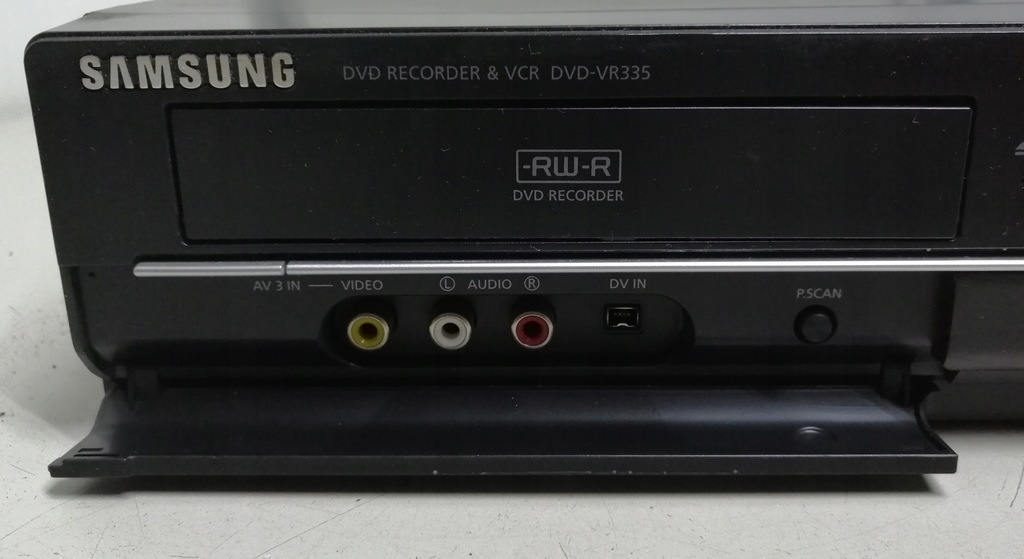 Odtwarzacz nagrywarka DVD VHS SAMSUNG DVDVR335 8432693209