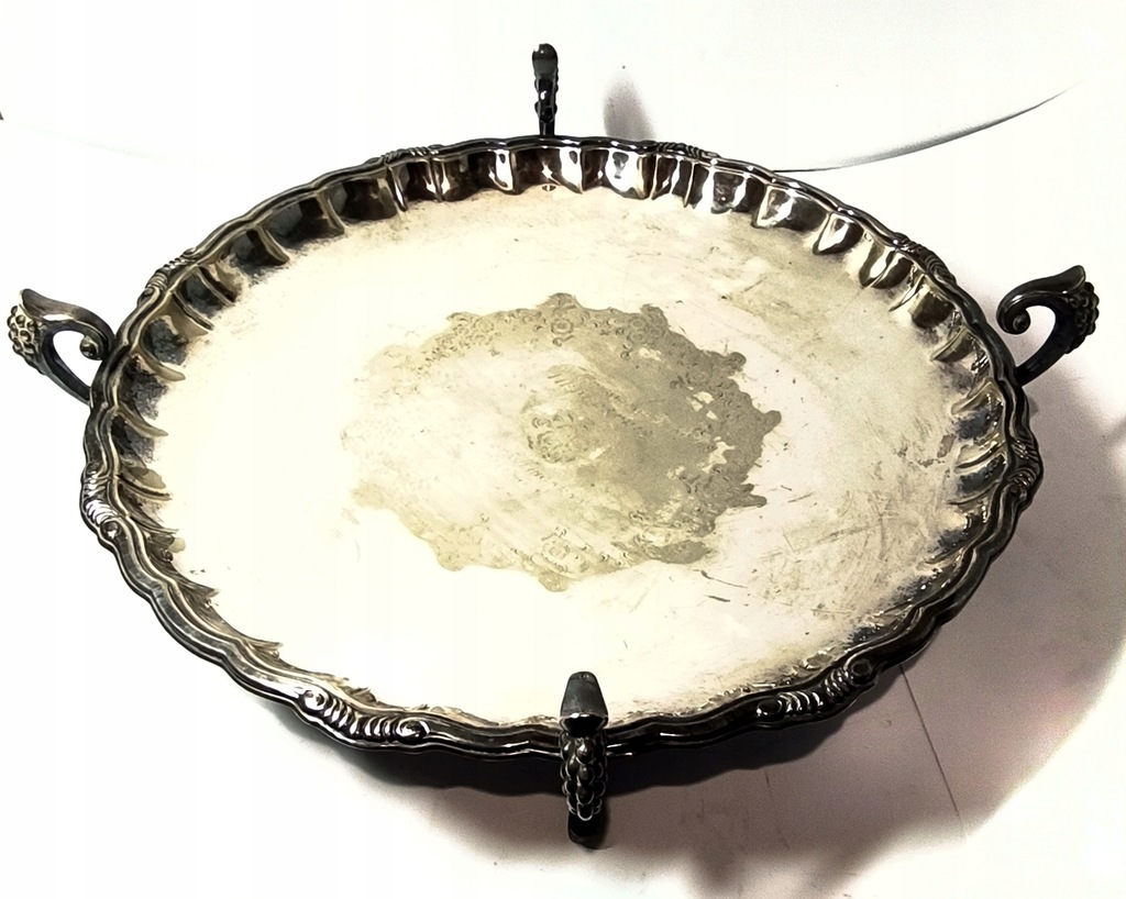 Wielka Patera na Nóżkach