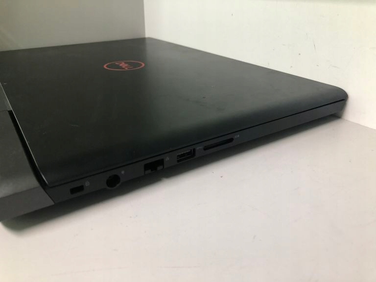 LAPTOP DELL INSPIRION 157577 GAMING P72F 8596740680 oficjalne