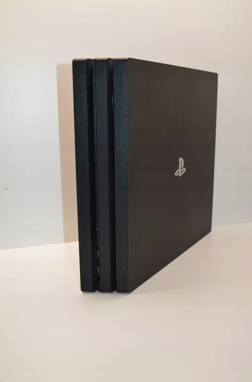 KONSOLA SONY PLAYSTATION PS 4 PRO 1TB PS4