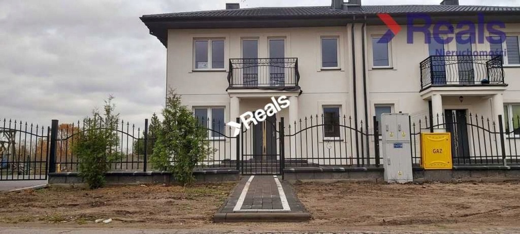 Dom, Tłuszcz, Tłuszcz (gm.), 130 m²