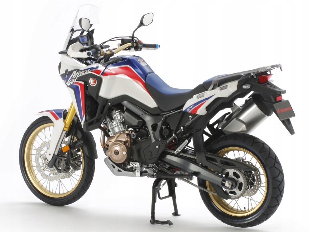 Купить 1/6 Honda CRF1000L Africa Twin Tamiya 16042: отзывы, фото, характеристики в интерне-магазине Aredi.ru