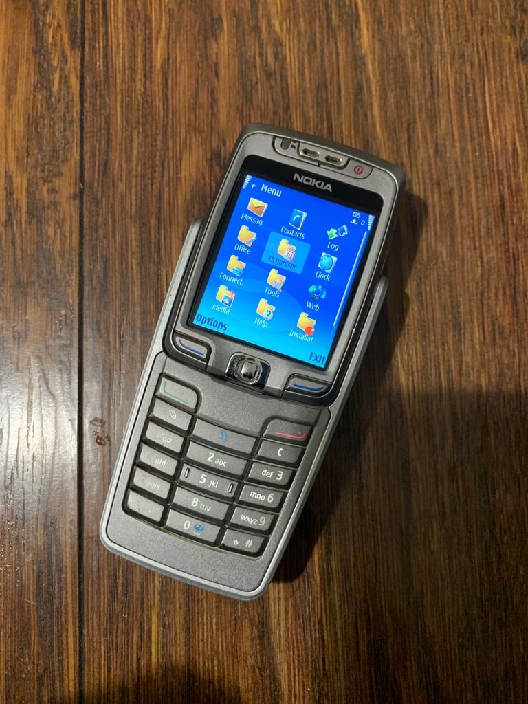 Nokia E70 + ładowarka,bez simloka ladna 11317673908 oficjalne