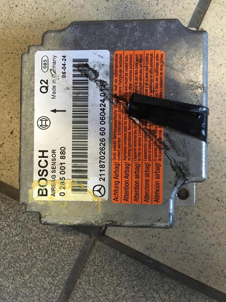 Moduł sensor Airbag Mercedes W211 Lift 2118702626 7964296899