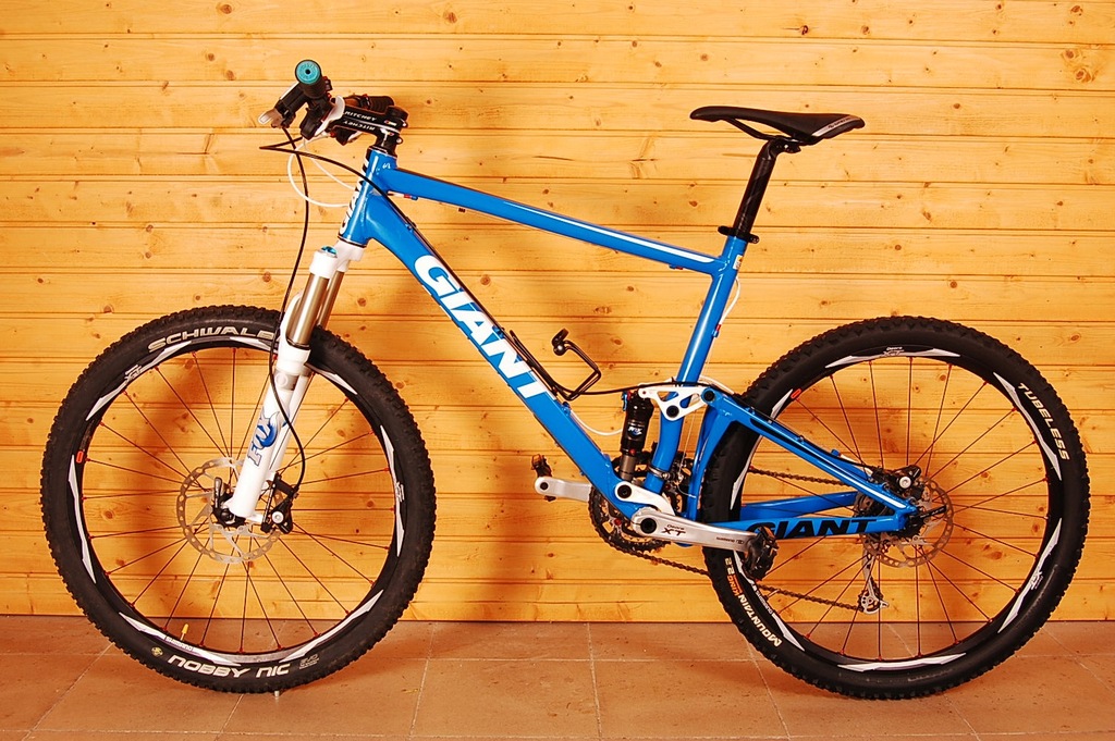 giant anthem x2 2014