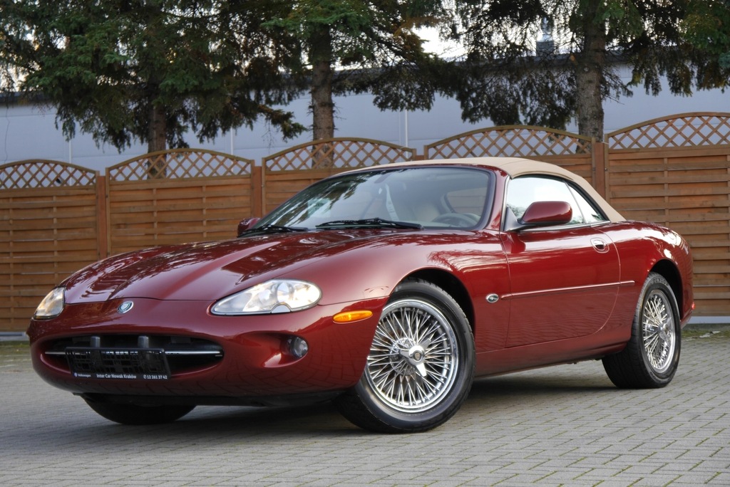 JAGUAR XK8 I CABRIO 4.0L 284KM