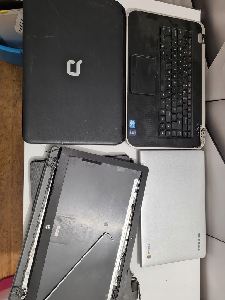 Pakiet uszkodzonych laptopów ponad 20szt