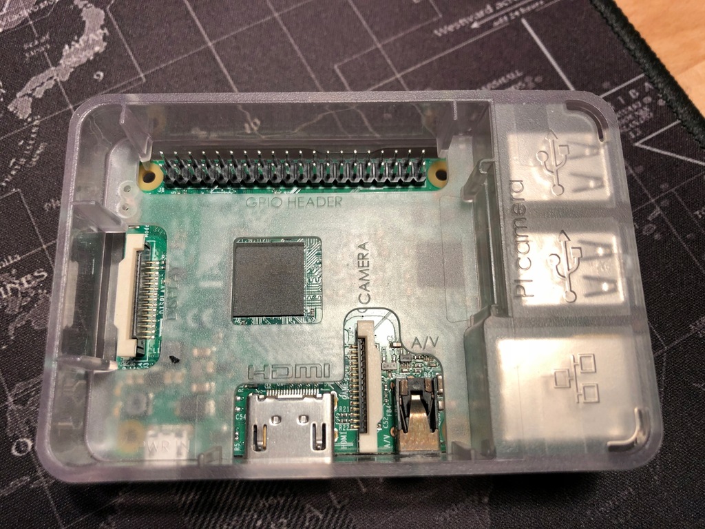 Raspberry Pi 2 Model B + obudowa
