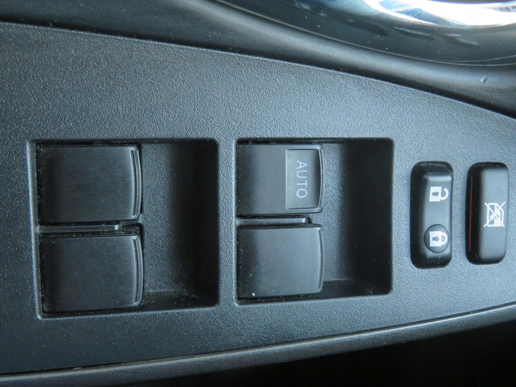 Купить Toyota RAV 4 2.0 VVT-i, автосалон Польша, авторизованный сервисный центр: отзывы, фото, характеристики в интерне-магазине Aredi.ru