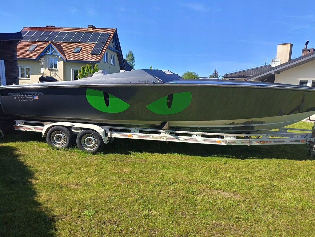 Kadłub łodzi morskiej Pantera 28