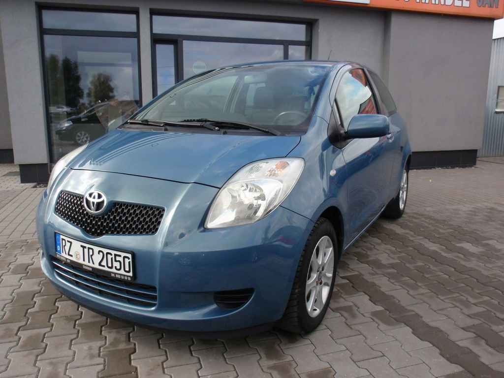 Toyota Yaris 1,3 Benzyna Serwis 8978175109 oficjalne