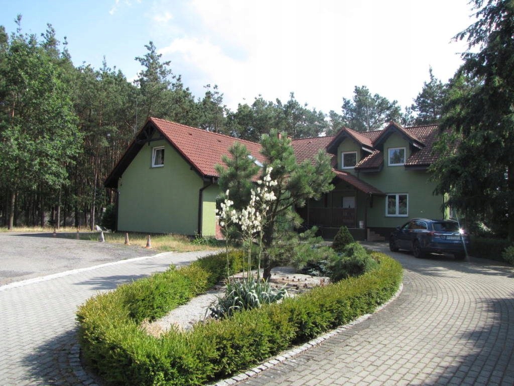 Dom Ostrzeszów, ostrzeszowski, 277,00 m²