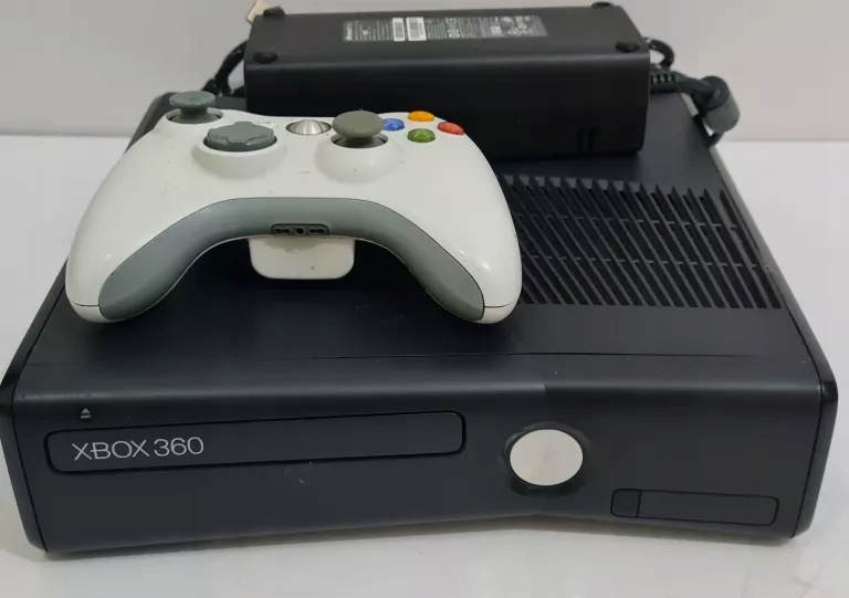 KONSOLA MICROSOFT XBOX 360 SLIM 250 GB 1439