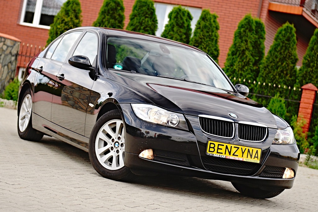 BMW E90 318i 2.0 BENZYNA 143KM ALU SEDAN Z NIEMIEC