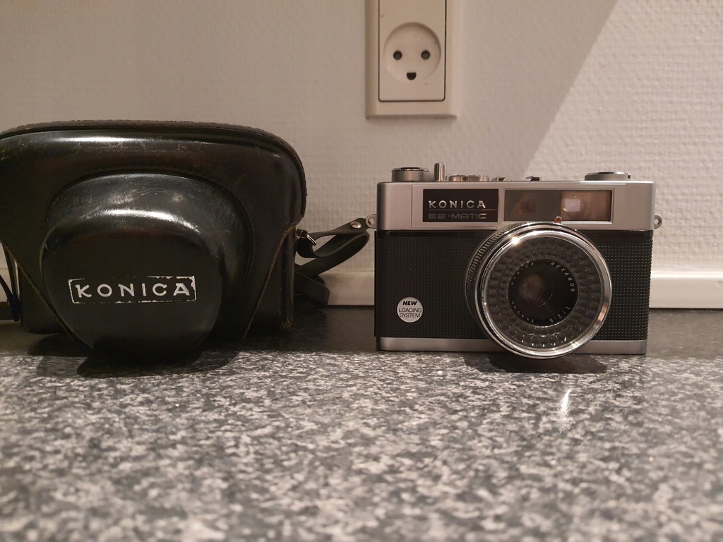 Aparat KONICA EE-MATIC Deluxe