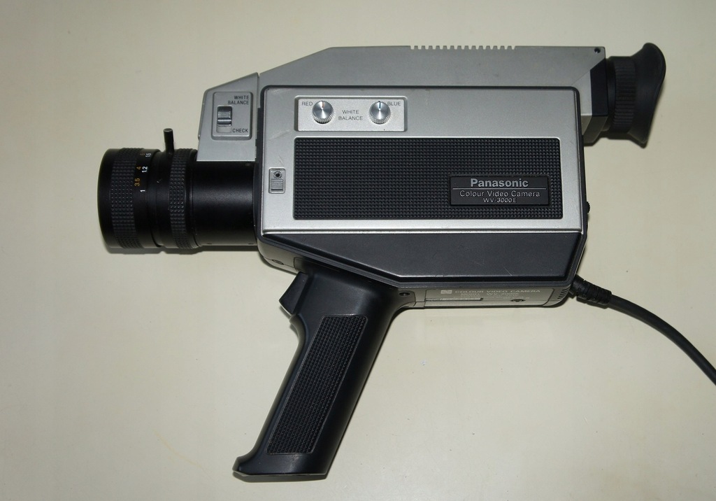 Купить Классический аналоговый фотоаппарат PANASONIC WV-3000E Color: отзывы, фото, характеристики в интерне-магазине Aredi.ru