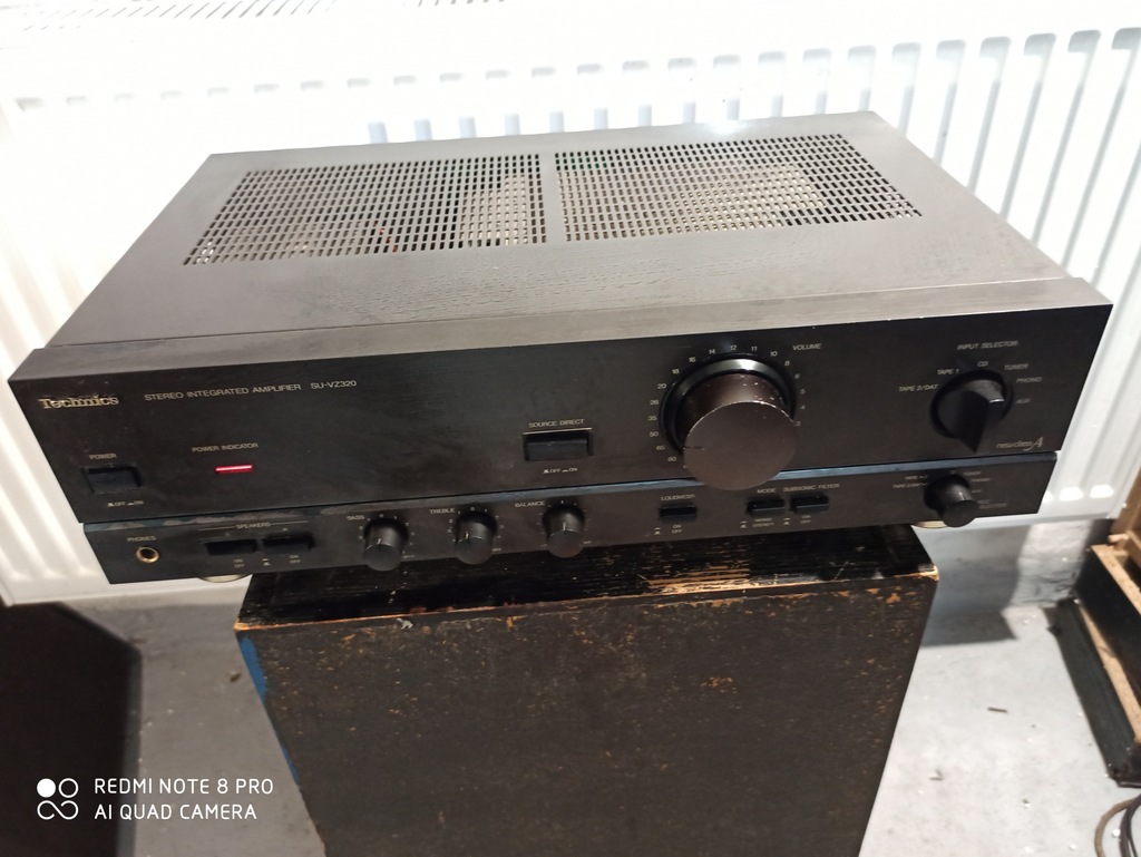 Wzmacniacz Technics SU-VZ320