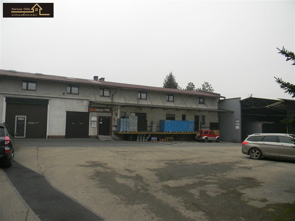 Magazyny i hale, Ćwiklice, Pszczyna (gm.), 3480 m²