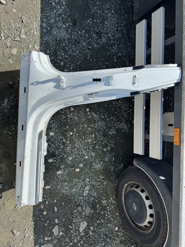 AUDI A5 S5 8W8 SPORTBACK PRÓG SŁUPEK PRAWY 17-23