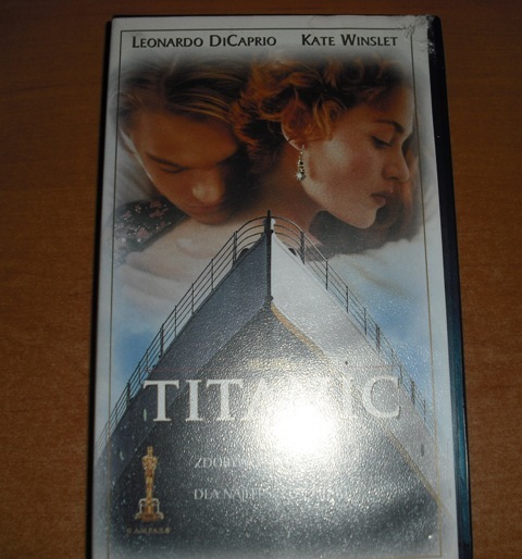 TITANIC – LEONARDO DiCAPRIO – VHS