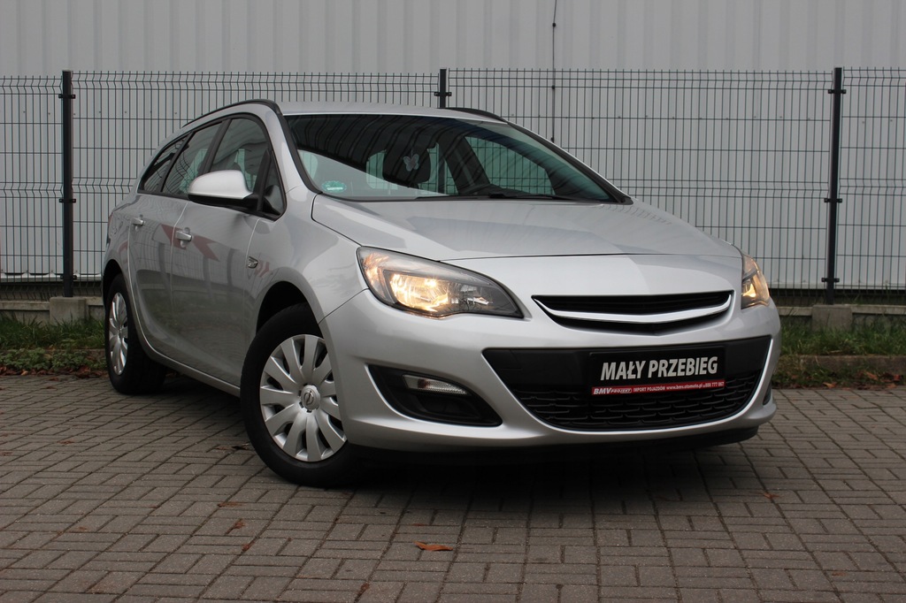 Opel Astra Navi Kolor. Niski przebieg +serwis Opel